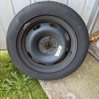 4 gomme con cerchi 4 stagioni