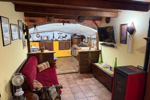 2 LOCALI A SORIANO NEL CIMINO