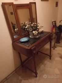 mobiletto con specchio 