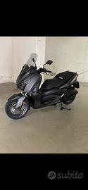Yamaha x max 125
