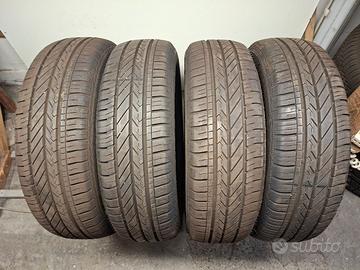 gomme 175/65/15 Goodyear al 80%
