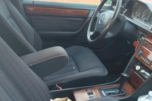 MERCEDES Serie E (*124) - 1992