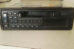 Autoradio Audiola FD305AC con cassette.