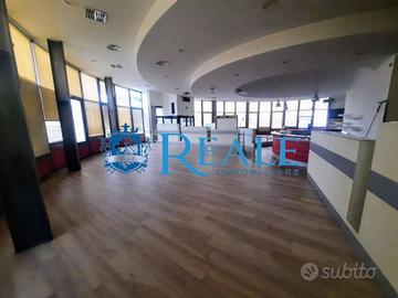 Immobile di 350 m² con 4 locali a Cornaredo