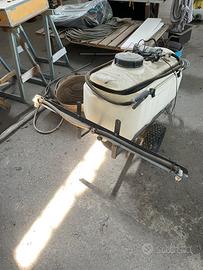 Botte irroratrice per trattorino