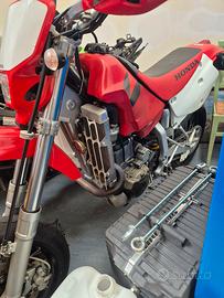 honda super moutard 650