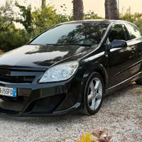 Opel astra Gtc 2007 1.7 diesel body kit