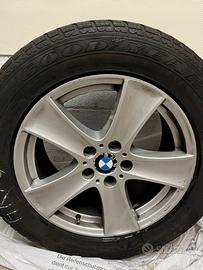 4 ruote complete (cerchi + pneumatici) per BMW X5