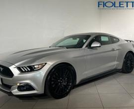 Ford Mustang FASTBACK 2.3 ECOBOOST AUT.