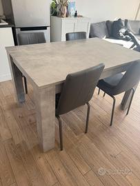 Tavolo rettangolare allungabile