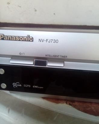 videoregistratore VHS Panasonic  NV-FJ 730