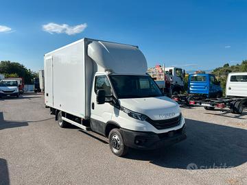 IVECO DAILY 35C18 HI-MATIC FURGONE+SPONDA