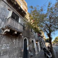 Indipendente 160 mq su due piani con due terrazzi