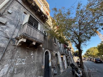 Indipendente 160 mq su due piani con due terrazzi