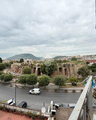 3 LOCALI A POZZUOLI