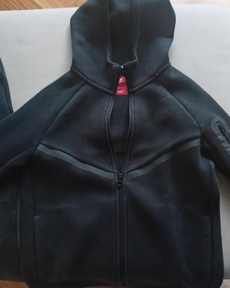 Completo Nike tech ragazzo 