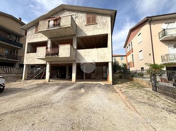 3 LOCALI A TERNI