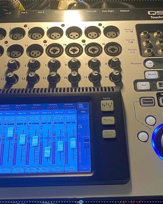 Mixer digitale QSC Touchmix16