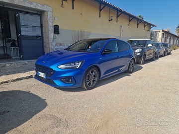 Focus mk4 1.5 ecoblue st-line