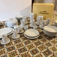 Servizio piatti, tazze,tazzine Bavaria  per 12