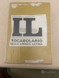 Dizionario  latino