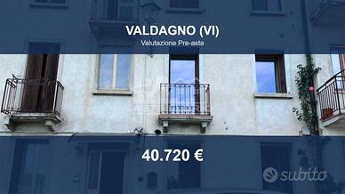 Immobile in asta di 55 m² con più di 5 locali a Va
