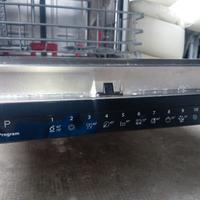 lavastoviglie whirlpool 