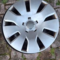 Cerchi e copricerchi R16 AUDI