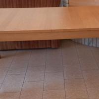 Tavolo rettangolare allungabile