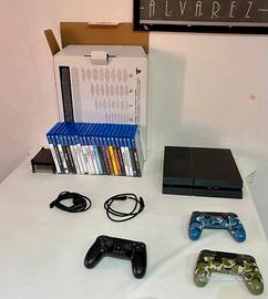 PS4  con 3 joystick + 20 giochi originali