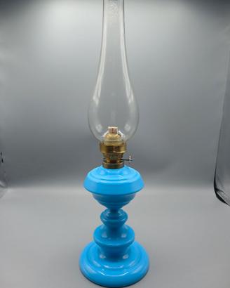 Lampada a petrolio turchese