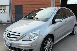 Mercedes benz classe B
