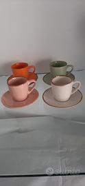 caffè con piattino