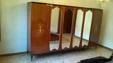 Armadio anni '60, originale, con specchi e decori