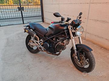 Ducati Monster 750 - 2000