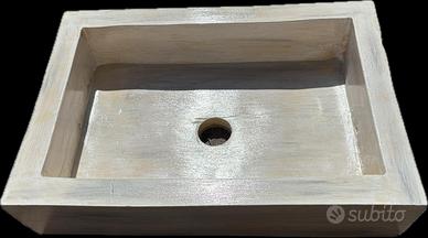 Lavandino in legno