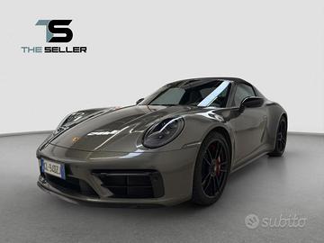 PORSCHE 911 Targa 4 GTS