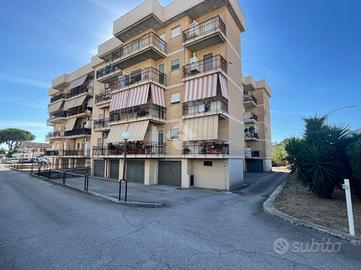 3 LOCALI A TERRACINA