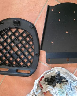 Piastra bauletto GIVI 45 lt