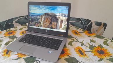 notebook i5 ram 8gb ssd 256gb batteria eccellente