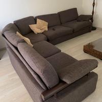 Divano in tessuto usato + tavolino salotto