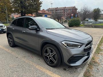 Mercedes-Benz GLA 200 d Premium Styling AMG Line