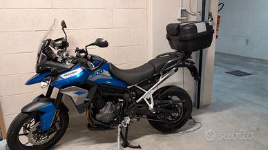 Triumph Tiger 900 GT PRO (2023) – Pari al NUOVO 
