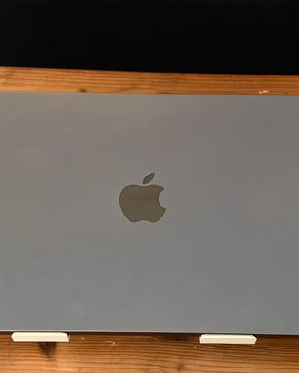 MacBook Air Midnight-16GB RAM /512GB + Accessori