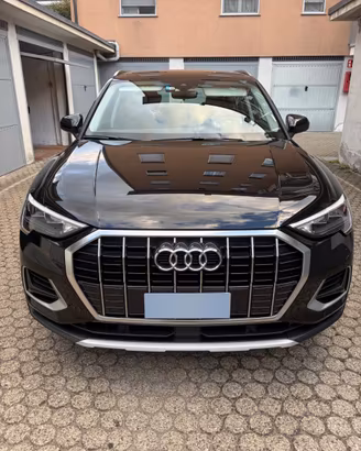 Audi q3 business advanced