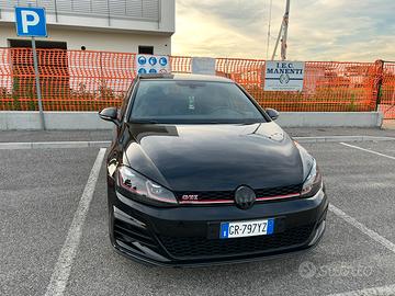Volkswagen Golf 7.5 GTI Performance DSG