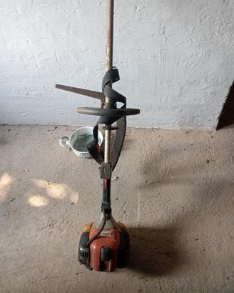 Decespugliatore Dolmar