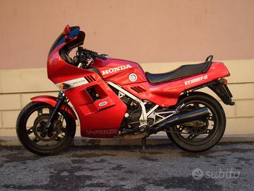 Honda vf 1000 f2 bol d'or - 1987
