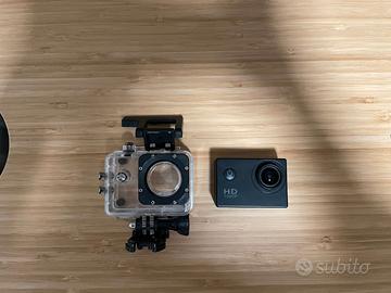 Action Cam (non funzionante)+ Accessori