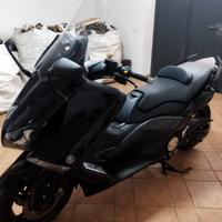 TMAX 530